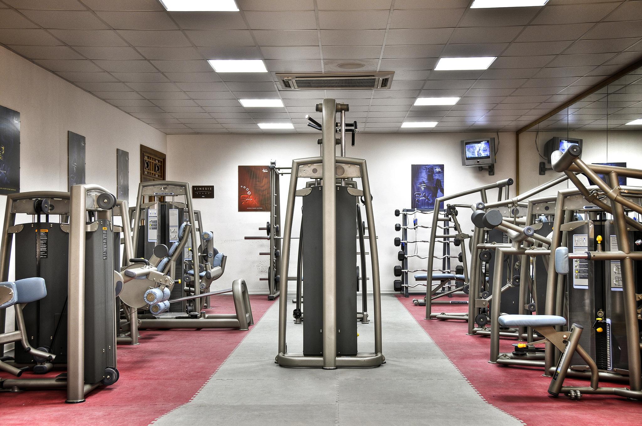Corinthia Palace Malta Attard Bagian luar foto The gym at the London Marriott Hotel, Kensington